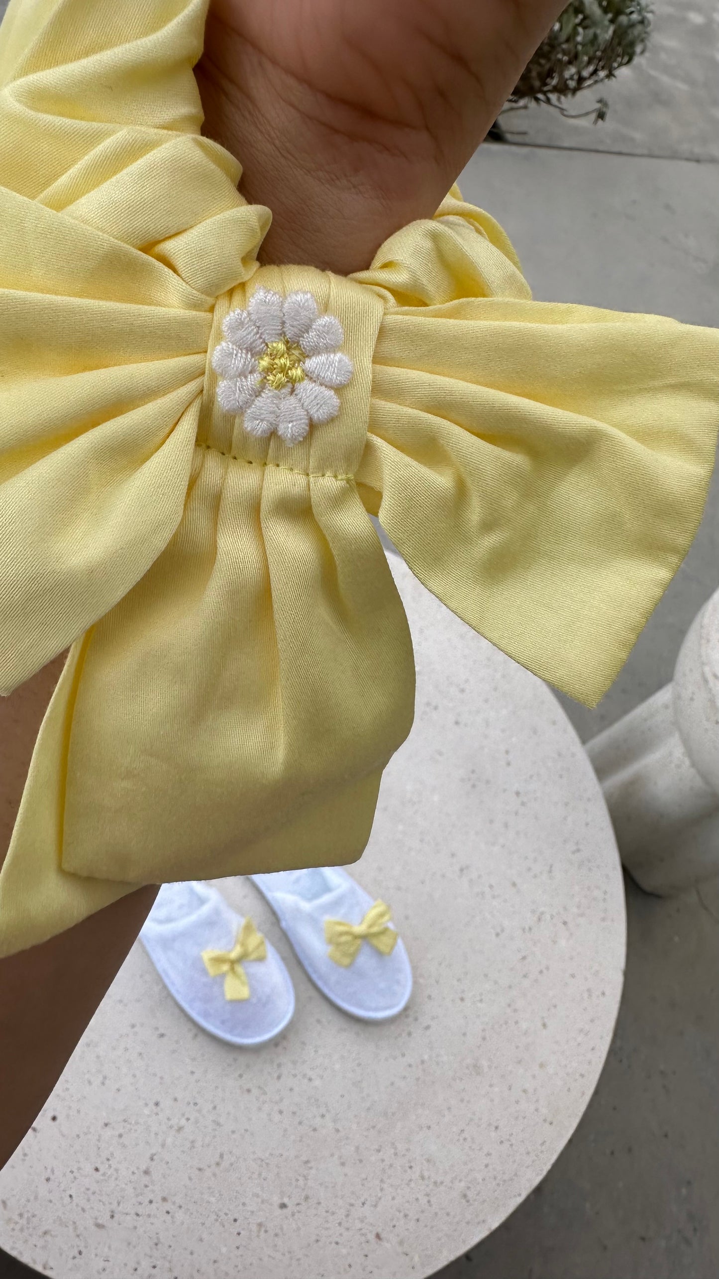 Summer yellow Scrunchie