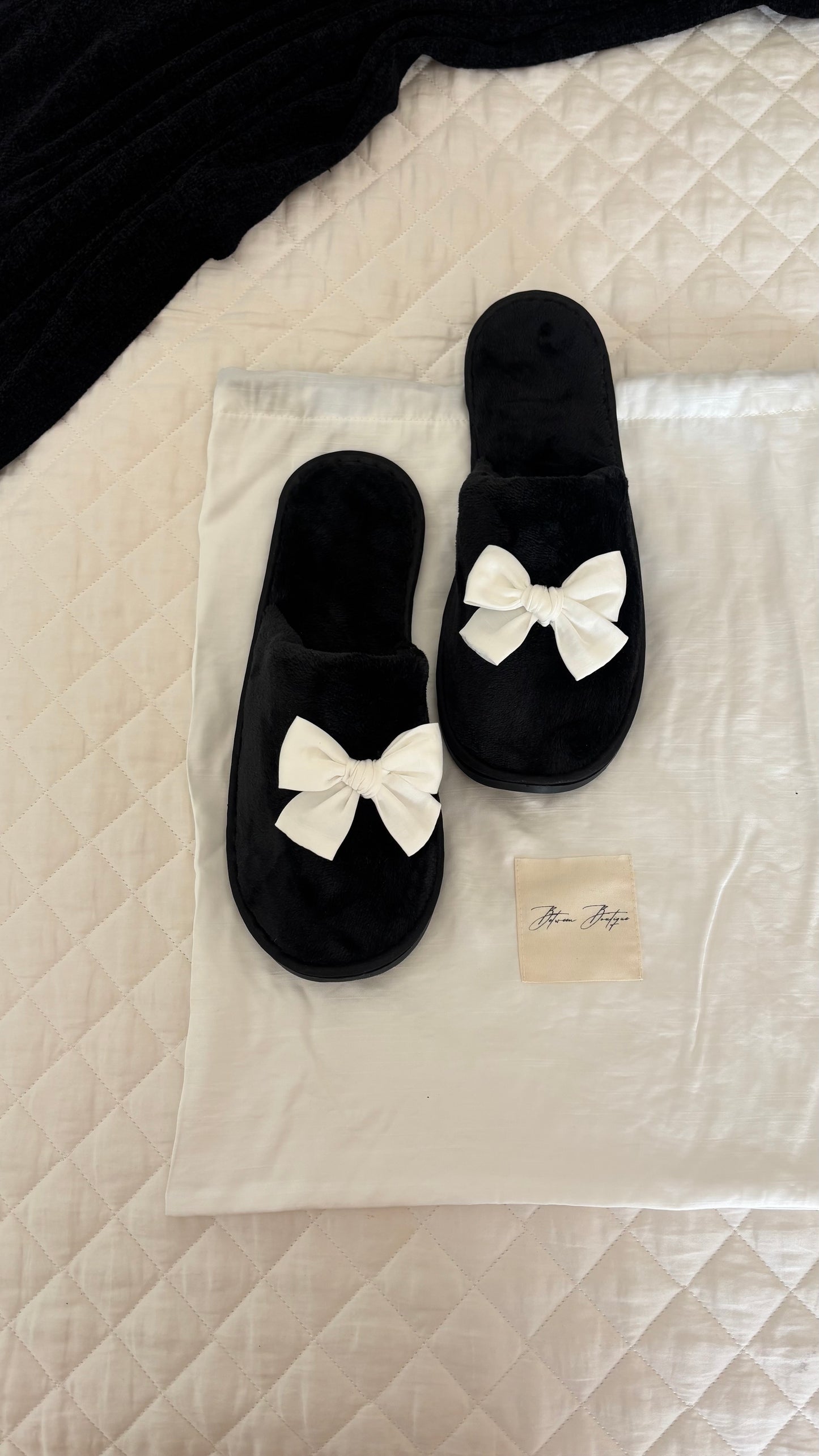 Majestic slipper