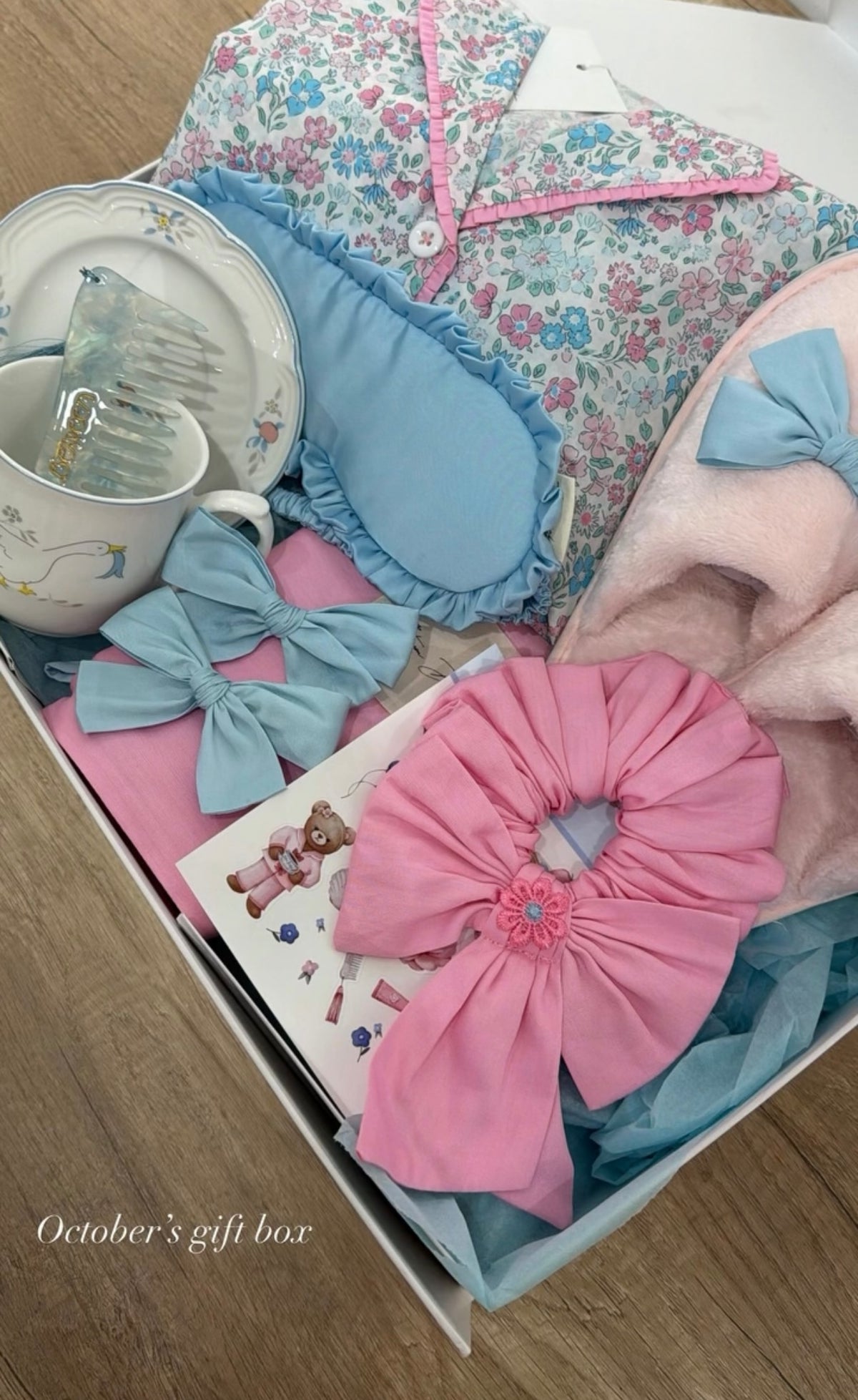 October gift box